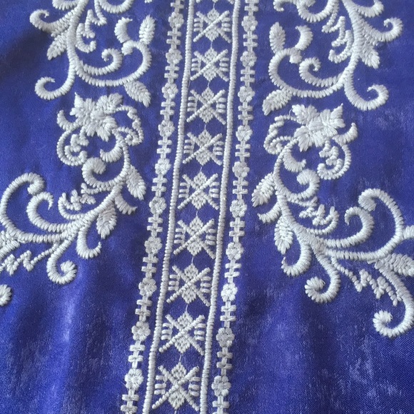 Soft Surroundings Safiya Royal Blue Embroidered Tunic Top size Large - Picture 9 of 16